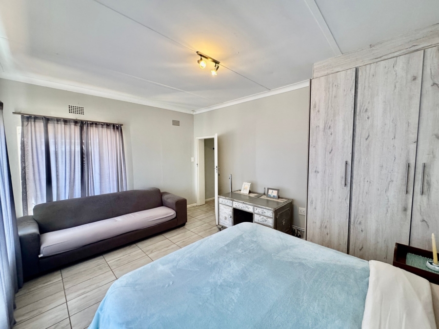3 Bedroom Property for Sale in Potchefstroom North West